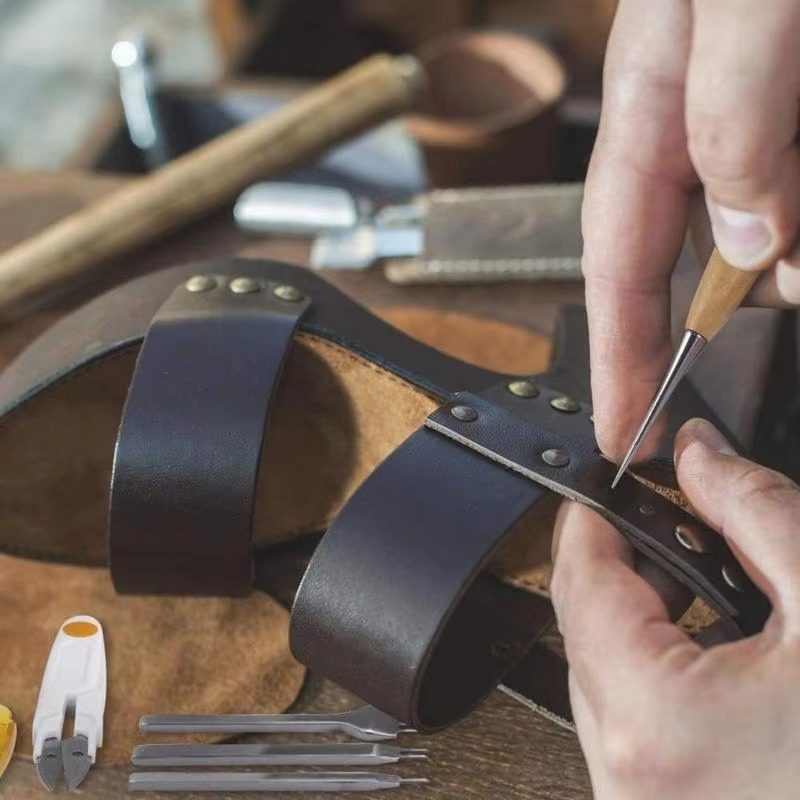 Set da 59 pezzi per lavori in  - Groover Stitching Tool recensione e prezzo